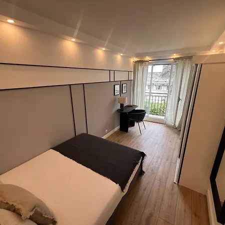 דירה Champs De Mars 120 M2 פריז